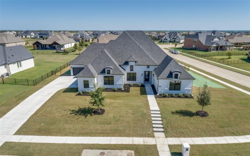 1140 Macgregor Lane, Gunter, TX 75058, 4 Bedrooms Bedrooms, ,5 BathroomsBathrooms,Residential,For Sale,1140 Macgregor Lane,20729041
