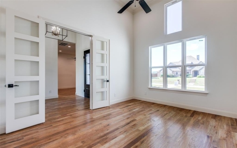 1140 Macgregor Lane, Gunter, TX 75058, 4 Bedrooms Bedrooms, ,5 BathroomsBathrooms,Residential,For Sale,1140 Macgregor Lane,20729041
