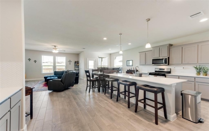 135 Lunayena Road, Rhome, TX 76078, 4 Bedrooms Bedrooms, ,2 BathroomsBathrooms,Residential,For Sale,135 Lunayena Road,20729650