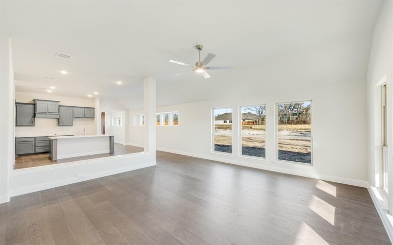 1506 Latimer Court, Trenton, TX 75490, 3 Bedrooms Bedrooms, ,2 BathroomsBathrooms,Residential,For Sale,1506 Latimer Court,0,20730016