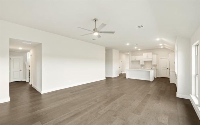 1290 Emily Drive, Trenton, TX 75490, 4 Bedrooms Bedrooms, ,3 BathroomsBathrooms,Residential,For Sale,1290 Emily Drive,0,20730042