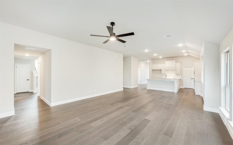 1510 Latimer Court, Trenton, TX 75490, 4 Bedrooms Bedrooms, ,3 BathroomsBathrooms,Residential,For Sale,1510 Latimer Court,0,20730097