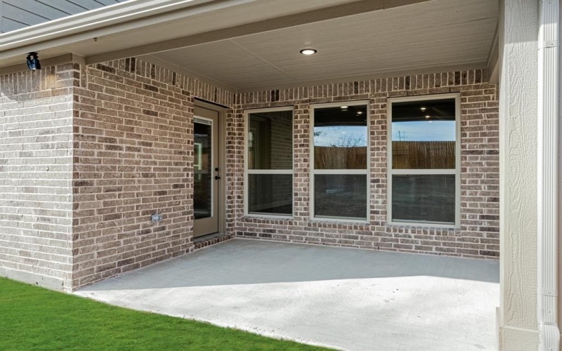 1510 Latimer Court, Trenton, TX 75490, 4 Bedrooms Bedrooms, ,3 BathroomsBathrooms,Residential,For Sale,1510 Latimer Court,0,20730097