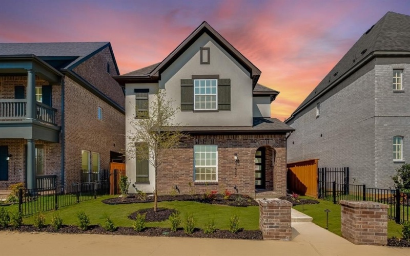 13622 Colony Mews, Frisco, TX 75033, 3 Bedrooms Bedrooms, ,3 BathroomsBathrooms,Residential,For Sale,13622 Colony Mews,20730536