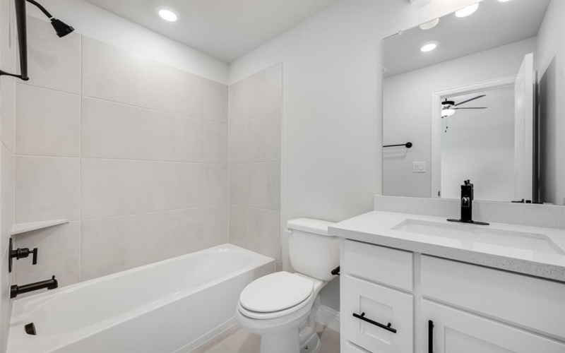 13622 Colony Mews, Frisco, TX 75033, 3 Bedrooms Bedrooms, ,3 BathroomsBathrooms,Residential,For Sale,13622 Colony Mews,20730536