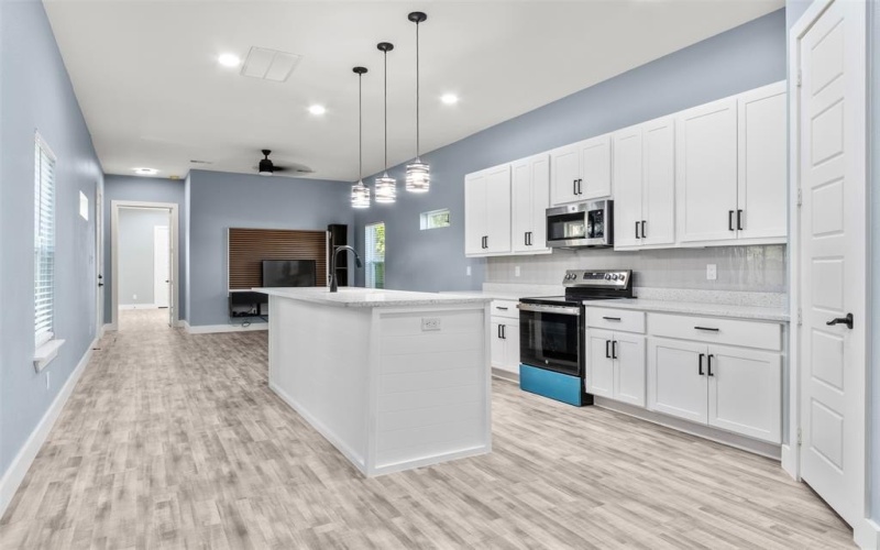 3615 Atlanta Street, Dallas, TX 75215, 4 Bedrooms Bedrooms, ,2 BathroomsBathrooms,Residential,For Sale,3615 Atlanta Street,20735740