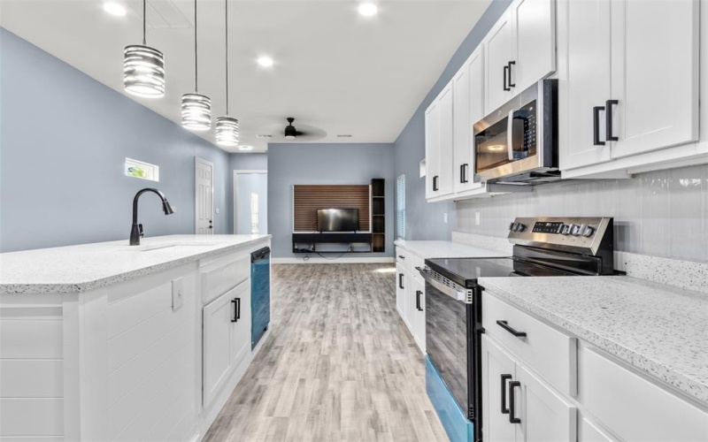3615 Atlanta Street, Dallas, TX 75215, 4 Bedrooms Bedrooms, ,2 BathroomsBathrooms,Residential,For Sale,3615 Atlanta Street,20735740