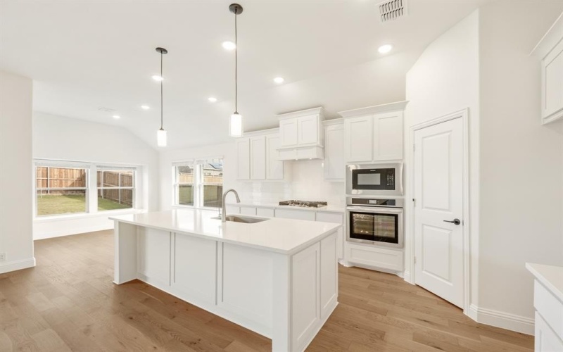 121 Verbena Ridge Drive, Fort Worth, TX 76131, 4 Habitaciones Habitaciones , ,2 BañosBaños,Residential,En Venta,121 Verbena Ridge Drive,20748287
