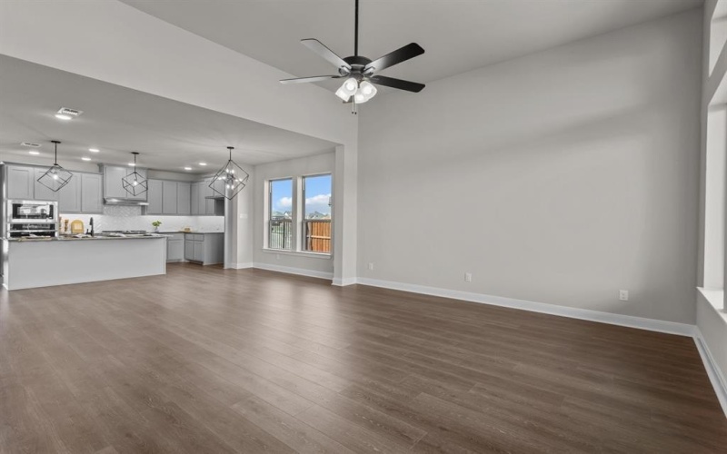 904 Gilbreath Avenue, Crowley, TX 76036, 3 Habitaciones Habitaciones , ,2 BañosBaños,Residential,En Venta,904 Gilbreath Avenue,20748288