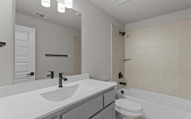 904 Gilbreath Avenue, Crowley, TX 76036, 3 Habitaciones Habitaciones , ,2 BañosBaños,Residential,En Venta,904 Gilbreath Avenue,20748288