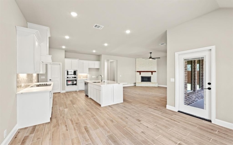 4049 Alpine Street, Midlothian, TX 76065, 3 Bedrooms Bedrooms, ,2 BathroomsBathrooms,Residential,For Sale,4049 Alpine Street,20736506