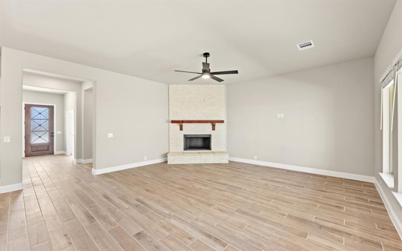 4049 Alpine Street, Midlothian, TX 76065, 3 Bedrooms Bedrooms, ,2 BathroomsBathrooms,Residential,For Sale,4049 Alpine Street,20736506