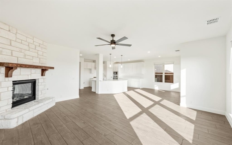 9500 Pepper Grass Drive, Fort Worth, TX 76131, 5 Habitaciones Habitaciones , ,3 BañosBaños,Residential,En Venta,9500 Pepper Grass Drive,20737247