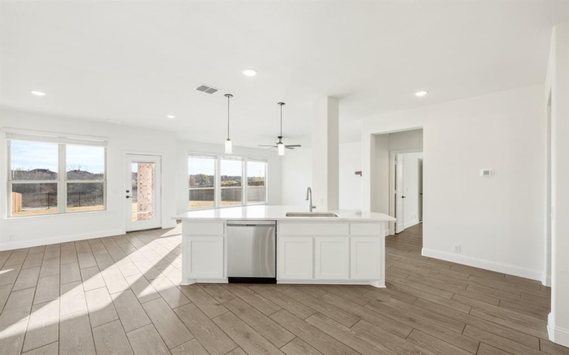 9500 Pepper Grass Drive, Fort Worth, TX 76131, 5 Habitaciones Habitaciones , ,3 BañosBaños,Residential,En Venta,9500 Pepper Grass Drive,20737247
