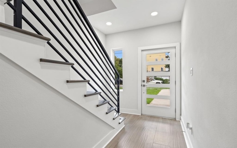 2507 Crossman Avenue, Dallas, TX 75212, 4 Bedrooms Bedrooms, ,5 BathroomsBathrooms,Residential,For Sale,2507 Crossman Avenue,20748677
