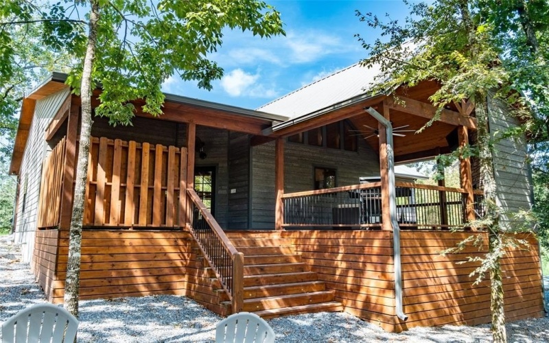 772 Hickory Post Road, Broken Bow, OK 74728, 2 Bedrooms Bedrooms, ,2 BathroomsBathrooms,Residential,For Sale,772 Hickory Post Road,20737724