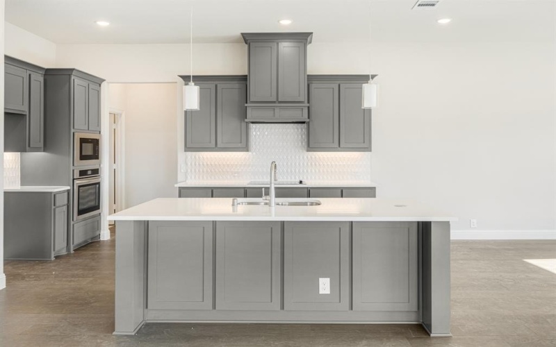 5402 Rowlan Row, Midlothian, TX 76065, 4 Bedrooms Bedrooms, ,3 BathroomsBathrooms,Residential,For Sale,5402 Rowlan Row,20749067