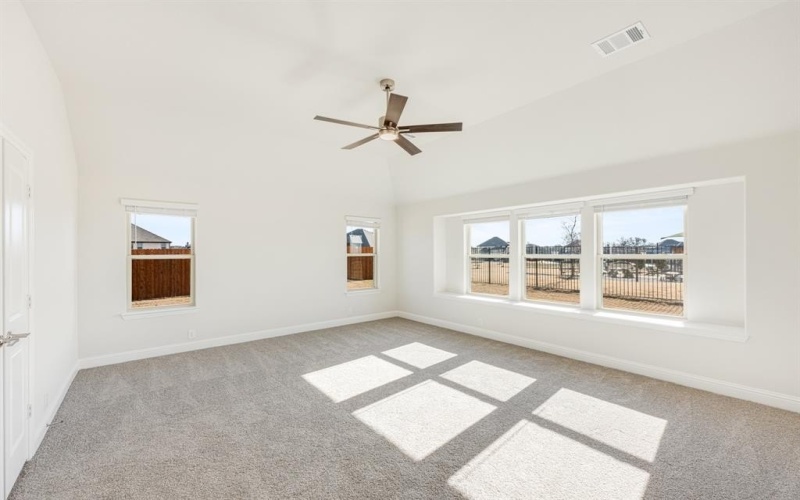 5402 Rowlan Row, Midlothian, TX 76065, 4 Bedrooms Bedrooms, ,3 BathroomsBathrooms,Residential,For Sale,5402 Rowlan Row,20749067