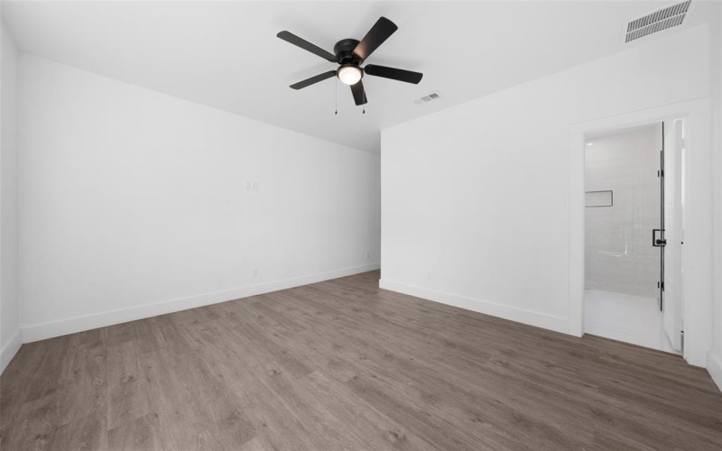 307 W Beckham Street, Sulphur Springs, TX 75482, 3 Habitaciones Habitaciones , ,2 BañosBaños,Residential,En Venta,307 W Beckham Street,20738109