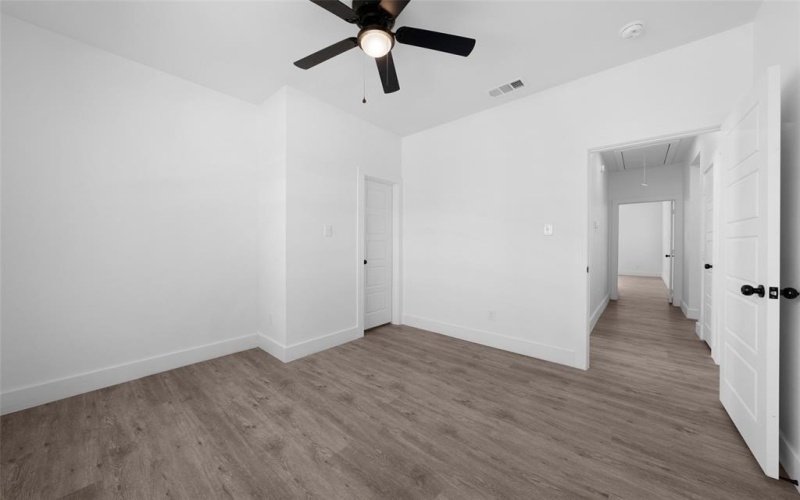 307 W Beckham Street, Sulphur Springs, TX 75482, 3 Habitaciones Habitaciones , ,2 BañosBaños,Residential,En Venta,307 W Beckham Street,20738109