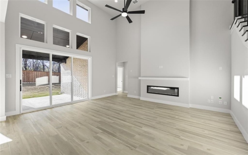 625 Willowmore Drive, Little Elm, TX 75036, 4 Habitaciones Habitaciones , ,3 BañosBaños,Residential,En Venta,625 Willowmore Drive,20738206