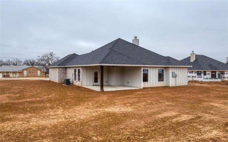1615 W College Street, Jacksboro, TX 76458, 3 Bedrooms Bedrooms, ,2 BathroomsBathrooms,Residential,For Sale,1615 W College Street,20738210