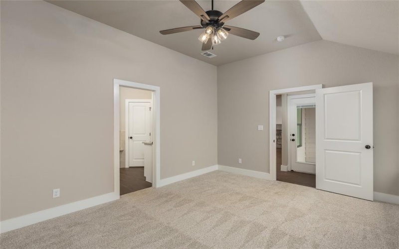 210 Prairie Street, Jacksboro, TX 76458, 3 Habitaciones Habitaciones , ,2 BañosBaños,Residential,En Venta,210 Prairie Street,20738231