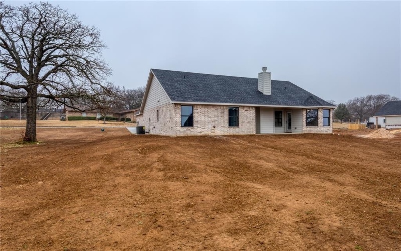 210 Prairie Street, Jacksboro, TX 76458, 3 Habitaciones Habitaciones , ,2 BañosBaños,Residential,En Venta,210 Prairie Street,20738231