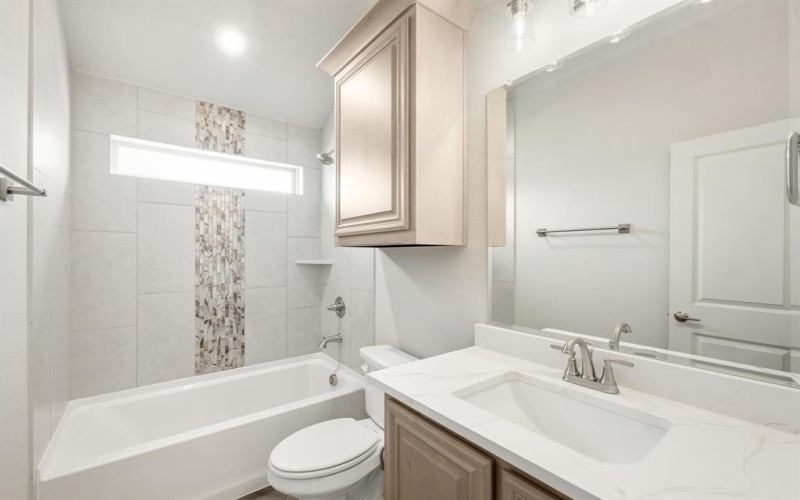 652 Sirius Drive, Waxahachie, TX 75165, 3 Bedrooms Bedrooms, ,2 BathroomsBathrooms,Residential,For Sale,652 Sirius Drive,20738254