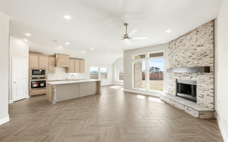 652 Sirius Drive, Waxahachie, TX 75165, 3 Bedrooms Bedrooms, ,2 BathroomsBathrooms,Residential,For Sale,652 Sirius Drive,20738254