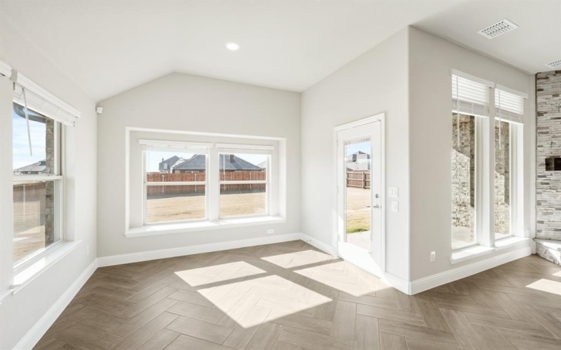 652 Sirius Drive, Waxahachie, TX 75165, 3 Bedrooms Bedrooms, ,2 BathroomsBathrooms,Residential,For Sale,652 Sirius Drive,20738254