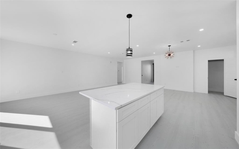 309 W Beckham Street W, Sulphur Springs, TX 75482, 3 Bedrooms Bedrooms, ,2 BathroomsBathrooms,Residential,For Sale,309 W Beckham Street W,20738636