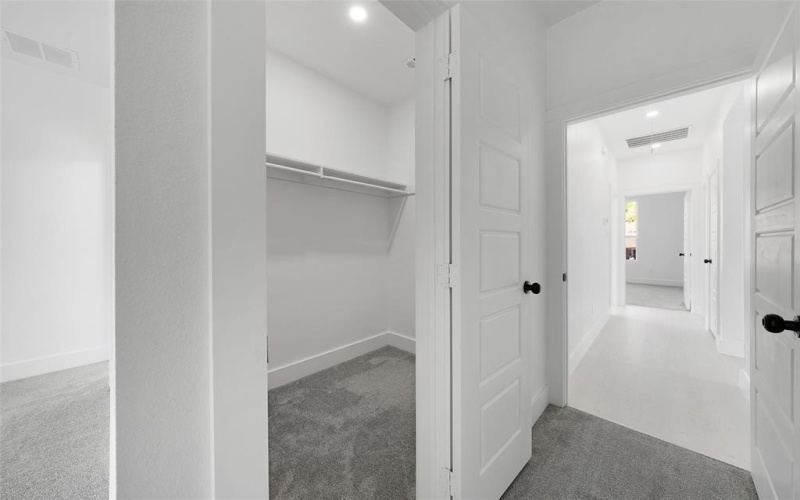309 W Beckham Street W, Sulphur Springs, TX 75482, 3 Bedrooms Bedrooms, ,2 BathroomsBathrooms,Residential,For Sale,309 W Beckham Street W,20738636