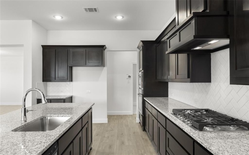 733 Lemmon Lane, Forney, TX 75126, 4 Habitaciones Habitaciones , ,3 BañosBaños,Residential,En Venta,733 Lemmon Lane,20738694