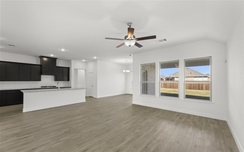 733 Lemmon Lane, Forney, TX 75126, 4 Habitaciones Habitaciones , ,3 BañosBaños,Residential,En Venta,733 Lemmon Lane,20738694