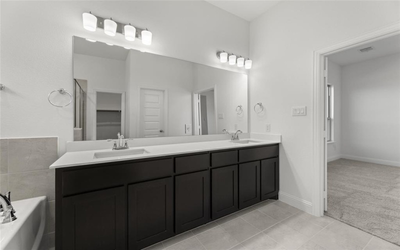 733 Lemmon Lane, Forney, TX 75126, 4 Habitaciones Habitaciones , ,3 BañosBaños,Residential,En Venta,733 Lemmon Lane,20738694
