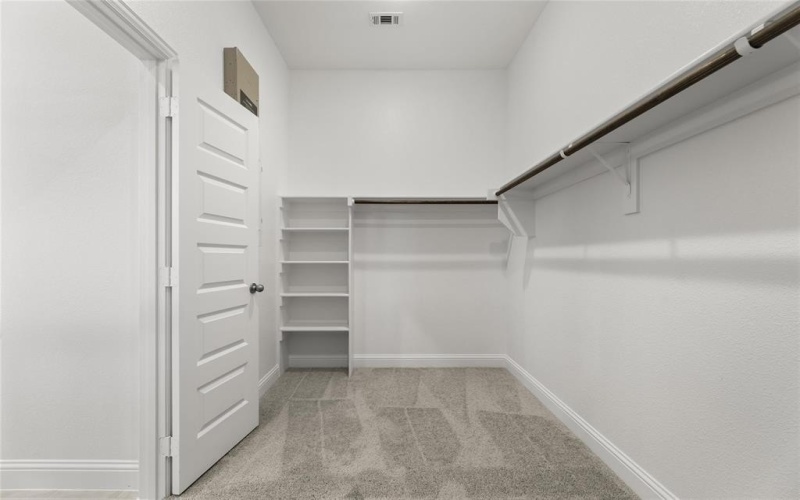 733 Lemmon Lane, Forney, TX 75126, 4 Habitaciones Habitaciones , ,3 BañosBaños,Residential,En Venta,733 Lemmon Lane,20738694