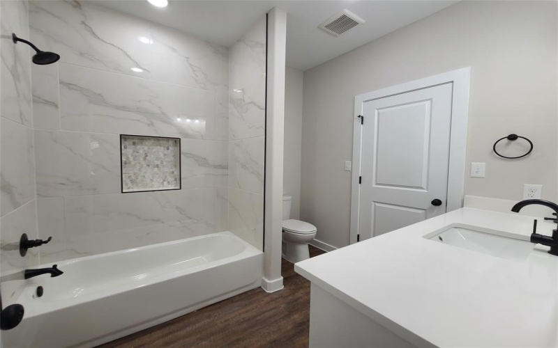 1710 W Parnell, Denison, TX 75020, 3 Habitaciones Habitaciones , ,2 BañosBaños,Residential,En Venta,1710 W Parnell,20749975