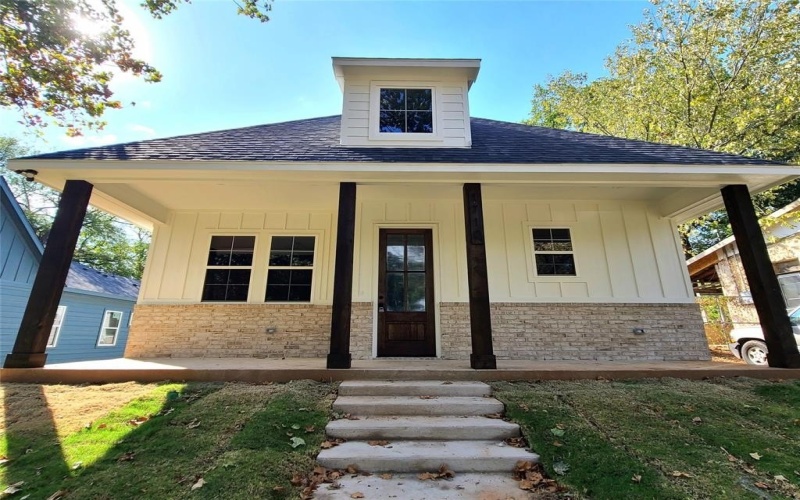 1710 W Parnell, Denison, TX 75020, 3 Habitaciones Habitaciones , ,2 BañosBaños,Residential,En Venta,1710 W Parnell,20749975