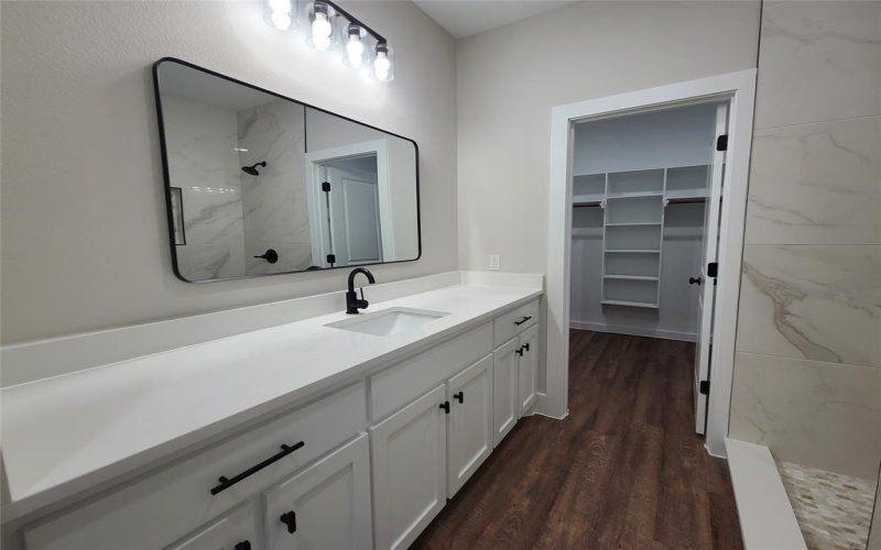 1710 W Parnell, Denison, TX 75020, 3 Habitaciones Habitaciones , ,2 BañosBaños,Residential,En Venta,1710 W Parnell,20749975
