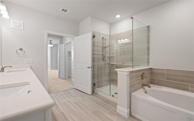 651 N Watters Road #4303, Allen, TX 75013, 2 Bedrooms Bedrooms, ,2 BathroomsBathrooms,Residential,For Sale,651 N Watters Road,20738752