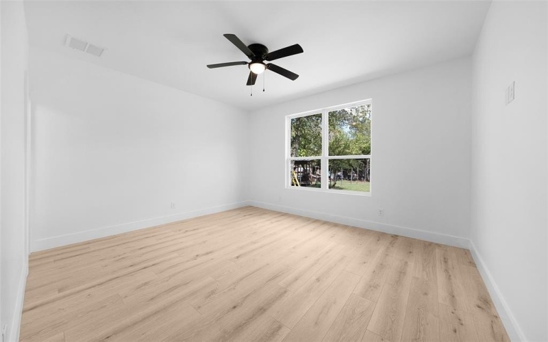 1006 Jackson Street N, Sulphur Springs, TX 75482, 3 Habitaciones Habitaciones , ,2 BañosBaños,Residential,En Venta,1006 Jackson Street N,20739714
