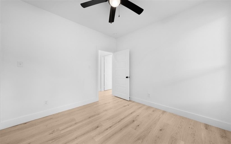 1006 Jackson Street N, Sulphur Springs, TX 75482, 3 Habitaciones Habitaciones , ,2 BañosBaños,Residential,En Venta,1006 Jackson Street N,20739714