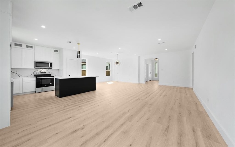 1006 Jackson Street N, Sulphur Springs, TX 75482, 3 Habitaciones Habitaciones , ,2 BañosBaños,Residential,En Venta,1006 Jackson Street N,20739714