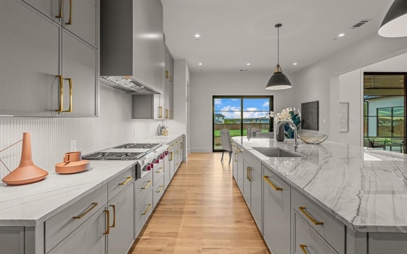 310 Shady Oaks Drive, Southlake, TX 76092, 6 Habitaciones Habitaciones , ,9 BañosBaños,Residential,En Venta,310 Shady Oaks Drive,20740283