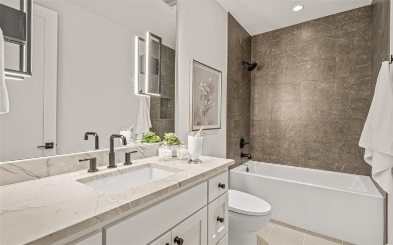 310 Shady Oaks Drive, Southlake, TX 76092, 6 Habitaciones Habitaciones , ,9 BañosBaños,Residential,En Venta,310 Shady Oaks Drive,20740283