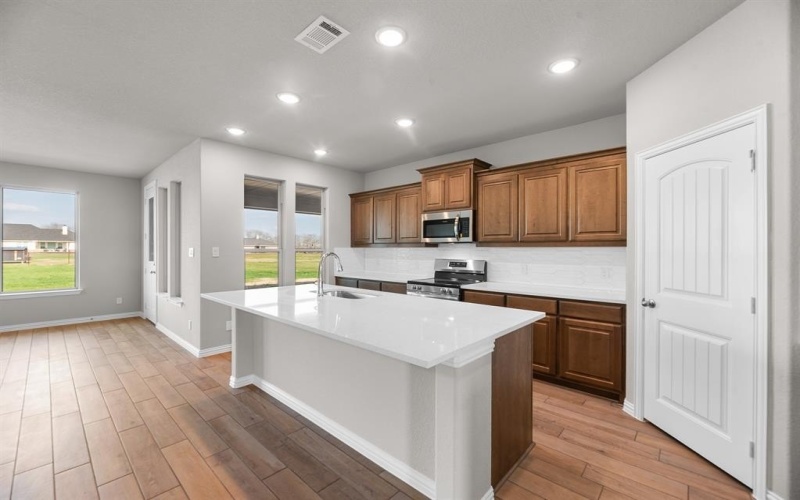 2609 Witness Tree Road, Oak Ridge, TX 75161, 4 Bedrooms Bedrooms, ,2 BathroomsBathrooms,Residential,For Sale,2609 Witness Tree Road,20740511