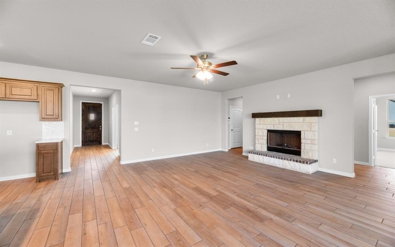 2609 Witness Tree Road, Oak Ridge, TX 75161, 4 Bedrooms Bedrooms, ,2 BathroomsBathrooms,Residential,For Sale,2609 Witness Tree Road,20740511