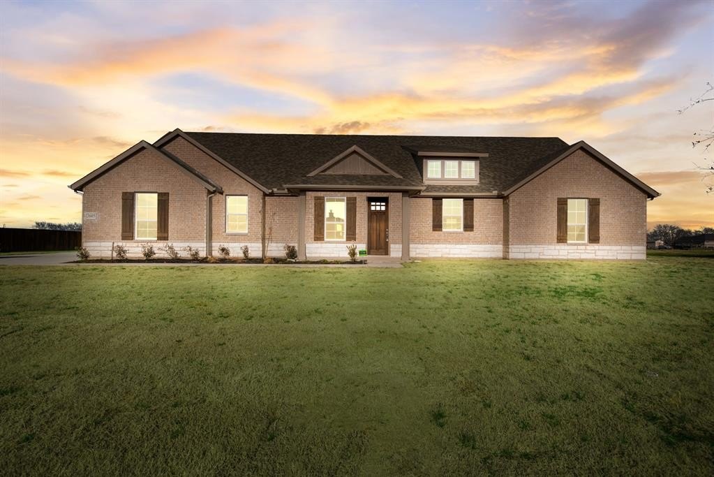 2605 Witness Tree Road, Oak Ridge, TX 75161, 3 Bedrooms Bedrooms, ,2 BathroomsBathrooms,Residential,For Sale,2605 Witness Tree Road,20740526