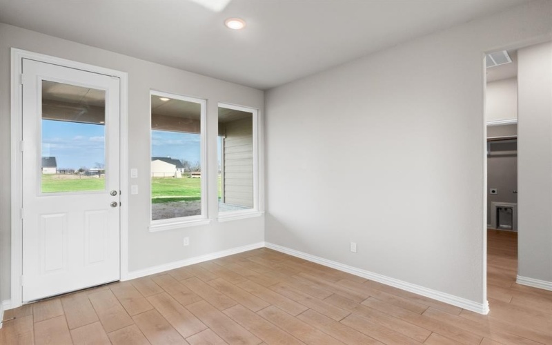 2605 Witness Tree Road, Oak Ridge, TX 75161, 3 Bedrooms Bedrooms, ,2 BathroomsBathrooms,Residential,For Sale,2605 Witness Tree Road,20740526